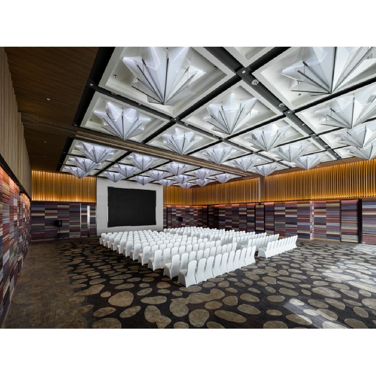 昆明玉龍灣湖景酒店