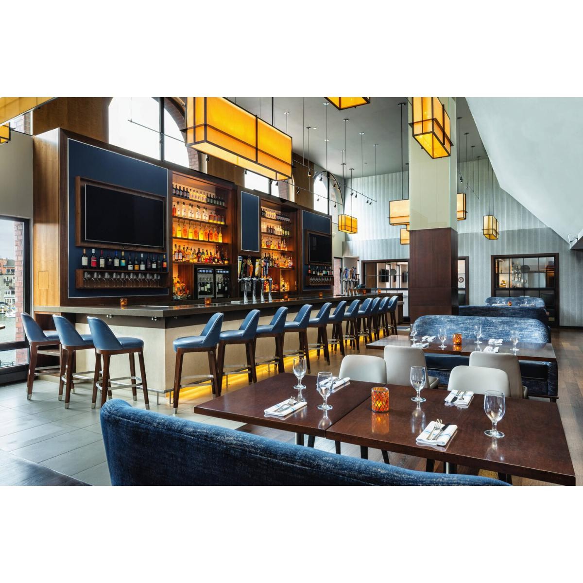 美國(guó)波士頓長(zhǎng)碼頭萬(wàn)豪酒店